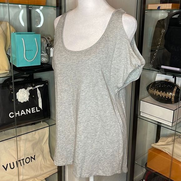 VICTORIA’S SECRET Cold Should T-shirt in Gray - Picture 2 of 4